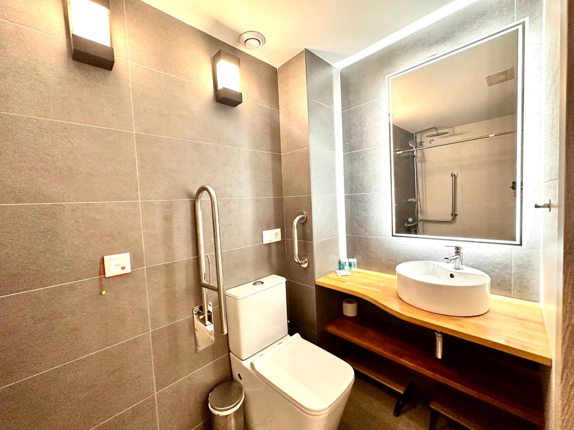 Place Your Place Suites Benimaclet Valencia Exterior photo